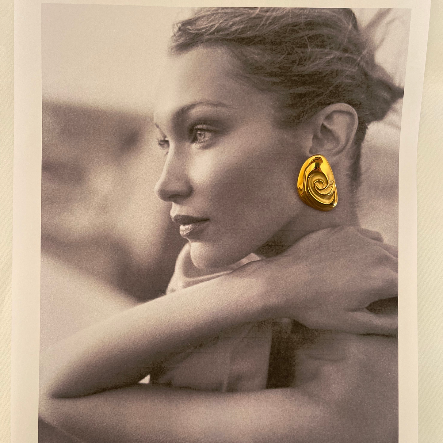 SHELL EARRINGS